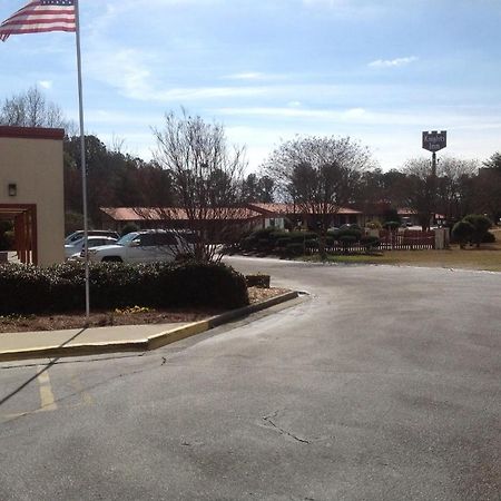 Knights Inn - Cayce Buitenkant foto